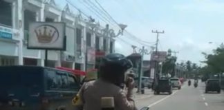 Gunakan Toa, Polres Rohul Keliling Kota Himbau Warga Antisipasi Virus Corona