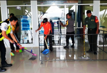 Cegah Penyebaran Virus Corona, TNI- Polri di Rohul Gotong Royong Bersihkan Bandara dan Masjid