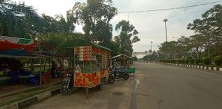Omset Pedagang Kecil di Rohul Menurun Drastis Akibat Corona, sandi : Kalau Tidak Keluar Rumah, kami Makan Apa?
