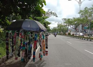 Ditengah Wabah Corona, Omset Penjual Masker Meningkat