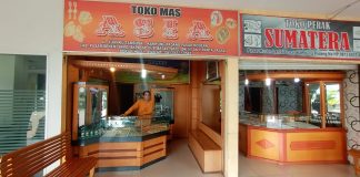 Ditengah Pandemi Corona, Masyarakat Berbondong Jual Emas