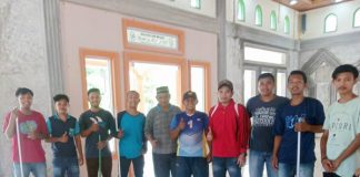 Sambut Ramadhan 2020, Masyarakat Desa Sejati GORO Bersihkan Masjid