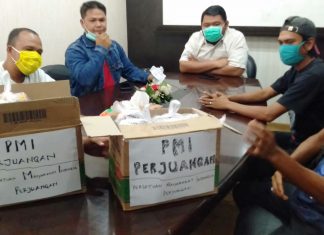 DPRD dan Bupati Rohul Dapat Paket Sembako, Berikut Penjelasan PMI Perjuangan