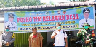 Perketat Pengawasan ODP, Pemdes Sukadamai Disenfeksi Pemukiman Sarat Penduduk
