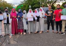 Siswa SMAN 1 Bangun Purba Bagi Masker, Takjil dan Minuman Berbuka
