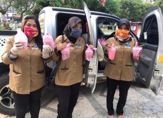 PD IWO Berbagi di Bulan Suci