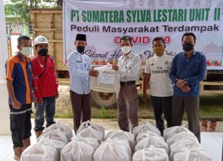 Berbagi Kebaikan, PT SSL Unit II Salurkan 200 Paket Sembako