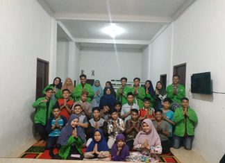 Berbagi di Bulan Ramadhan, BEM FE UPP Bakti Sosial ke Panti Asuhan Budi Mulya