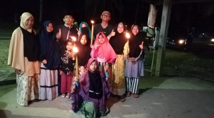 Ditengah Pandemi Covid-19, Masyarakat Desa Tanjung Belit Tetap Adakan Pawai Takbiran