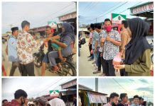 BMRB Tambusai Utara dan BKPRMI Mahato Berbagi Takjil di Hari 27 Ramadhan