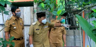 Rumah Warga di Tepi Sungai Terancam Longsor, Masyarakat Minta Bupati Rohul Bangun Turap Penahan Tebing