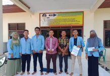 Cegah Covid-19, Tim Kukerta UR Bantu SEMPROT Desinfektan di Desa Pasir Baru