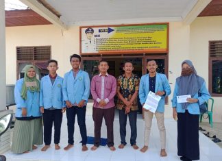 Cegah Covid-19, Tim Kukerta UR Bantu SEMPROT Desinfektan di Desa Pasir Baru