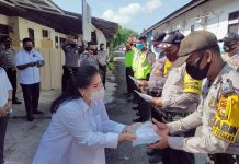 Kerap Berinteraksi Dengan ODP dan PDP Covid-19, Bayangkari Cabang Rohul Salurkan Suplemen Kepada Bhabinkamtibmas