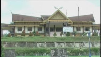 Gedung LAMR Rohul Kurang Terurus, H Zulyadaini : Pemerintah Kurang Perduli