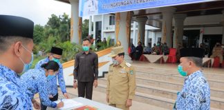 Saksikan Pengambilan Sumpah 275 PNS dan 2 Pejabat Fungsional, Bupati Rohul : PNS Harus Disiplin dan Berintegritas
