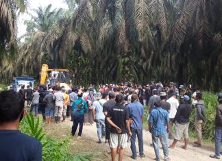Sengketa Tanah PT Tolan III dengan Warga Desa Meranti Berakhir Ricuh