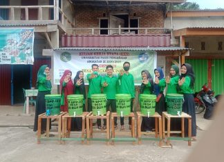 KREATIFITAS Mahasiswa KKN UPP, Buat Tempat Cuci Tangan Dari Barang Bekas