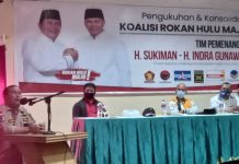 H Sukiman Mengukuhkan Tim Koalisi Rokan Hulu Maju