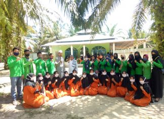 Peduli Sesama, Mahasiswa KKN UPP Gelar Penyuluhan dan Bagi Masker GRATIS Ke Santri