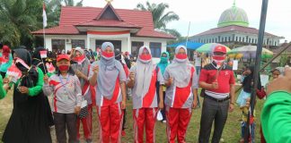 Perayaan HUT RI ke 75, Ibu PKK Desa Marga Mulya Gelar Jalan santai