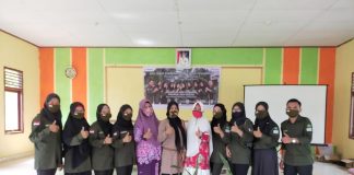 SOBI UPP Sosialisasi dan Bagikan Tanaman Lidah Mertua Ke Masyarakat