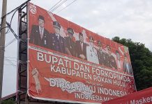 600 Baleho dan Banner Petahana Diharapkan Bawaslu Rohul Segera Ditertibkan