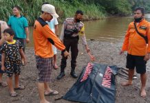 Setelah 5 Hari Hanyut, Jenazah Aska Ditemukan di Bawah Jembatan