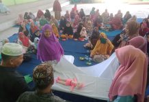 Bersama Ibu PKK, Penyuluh Agama Islam KUA Kecamatan Kepenuhan Gelar Pelatihan Fardu Kifayah