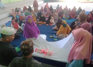 Bersama Ibu PKK, Penyuluh Agama Islam KUA Kecamatan Kepenuhan Gelar Pelatihan Fardu Kifayah