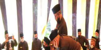 H Anwar Tanso Dikukuhkan Sebagai Datuk Munaro Kayo Rambah Hilir