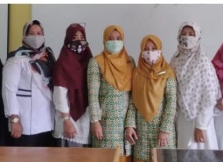Solusi Pembelajaran Online, Dosen UNILAK Beri Pelatihan Guru di SMKN 8 Pekanbaru