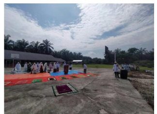 Berharap Covid-19 Cepat Hilang, SMKN 1 Kepenuhan Gelar Shalat Hajat Berjamaah