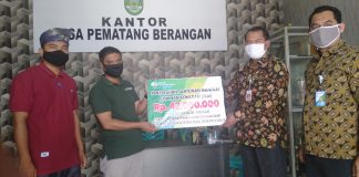 Keluarga Mantan Kades Pematang Berangan Terima Klaim JKM Dari BP Jamsostek