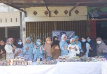 Masyarakat Pasir Pengaraian SERBU Makanan dan Minuman Serba Lima Ribu