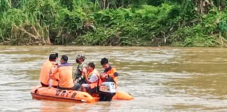 Bermain di Sungai, Bocah SD di Rohul Hanyut Terbawa Arus