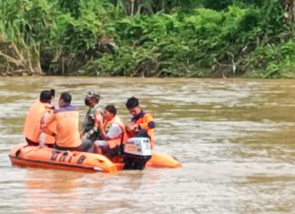 Bermain di Sungai, Bocah SD di Rohul Hanyut Terbawa Arus
