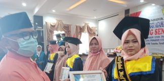 35 Wisudawan STAI Tuanku Tambusai Pasir Pengaraian Resmi Gaet Gelar Sarjana