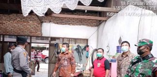 Gerak Cepat, Pemkab Rohul Tinjau Korban Angin Puting Beliung di Kecamatan Kepenuhan