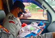 Tega, Bayi Dibuang Dalam Kardus Hingga Meninggal Dunia