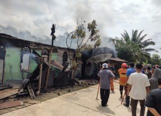 Sepuluh Rumah Kontrakan Ludes Dilahap Si Jago Merah, Enam Keluarga Terpaksa Mengungsi