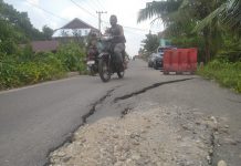 Jalan Retak dan Rawan Longsor, Tokoh Masyarakat Minta Pemkab Rohul Lakukan Perbaikan