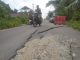 Jalan Retak dan Rawan Longsor, Tokoh Masyarakat Minta Pemkab Rohul Lakukan Perbaikan