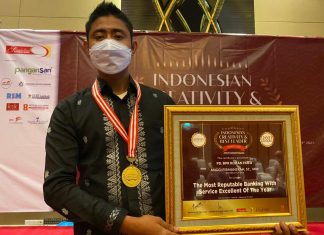 Membanggakan, Dirut PD BPR Rohul Peroleh Dua Penghargaan Nasional