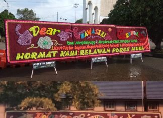 Dukung Penyelenggaraan PSU, Poros Muda Rohul Kirim “Surat Cinta” Dalam Bentuk Karangan Bunga