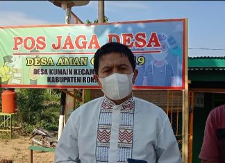 Plh Bupati Rohul Puji Posko PPKM di Desa Kumain, Harap Desa Lain Melakukan Hal yang Sama