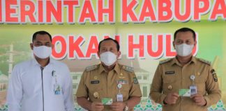 Usai Serahkan JKM dan Beasiswa ke Ahli Waris, Bupati Rohul Ajak Masyarakat Daftar Jamsostek