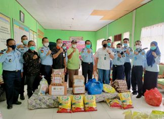 Lapas Pasir Pengaraian Salurkan 100 Paket Sembako