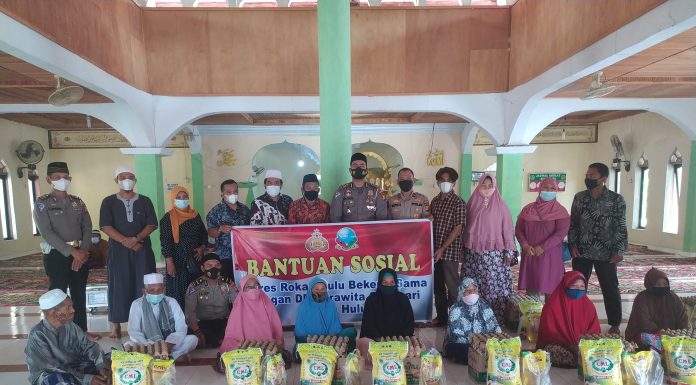 Program Jumat Berkah Keliling Polres Rohul, Beri Kebahagian Masyarakat Rokan Hulu