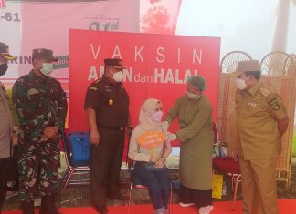 Kejari Rohul Gelar Vaksin Massal, Donor Darah dan Bagi-Bagi Masker Gratis dihari Bhakti Adhyaksa